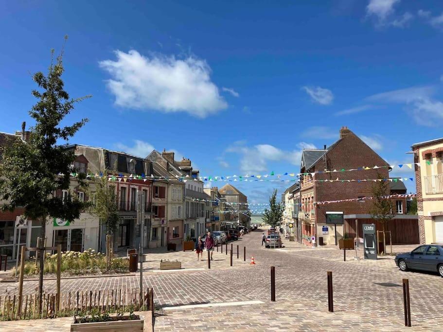 Grand Triplex Vue Mer Centre Du Village Ault Exterior foto
